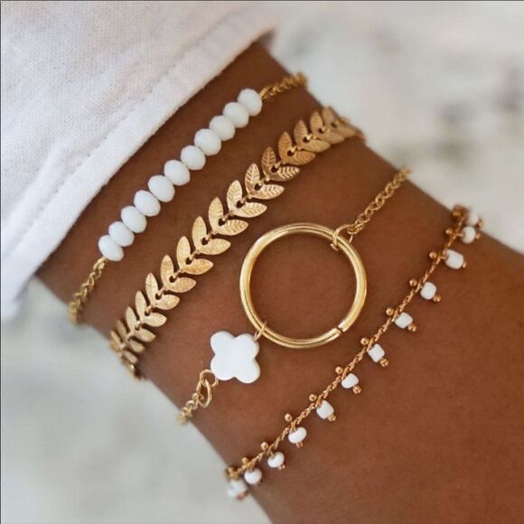 ✨ Set of 4 Gold & White Stackable Bracelets - Picture 1 of 4